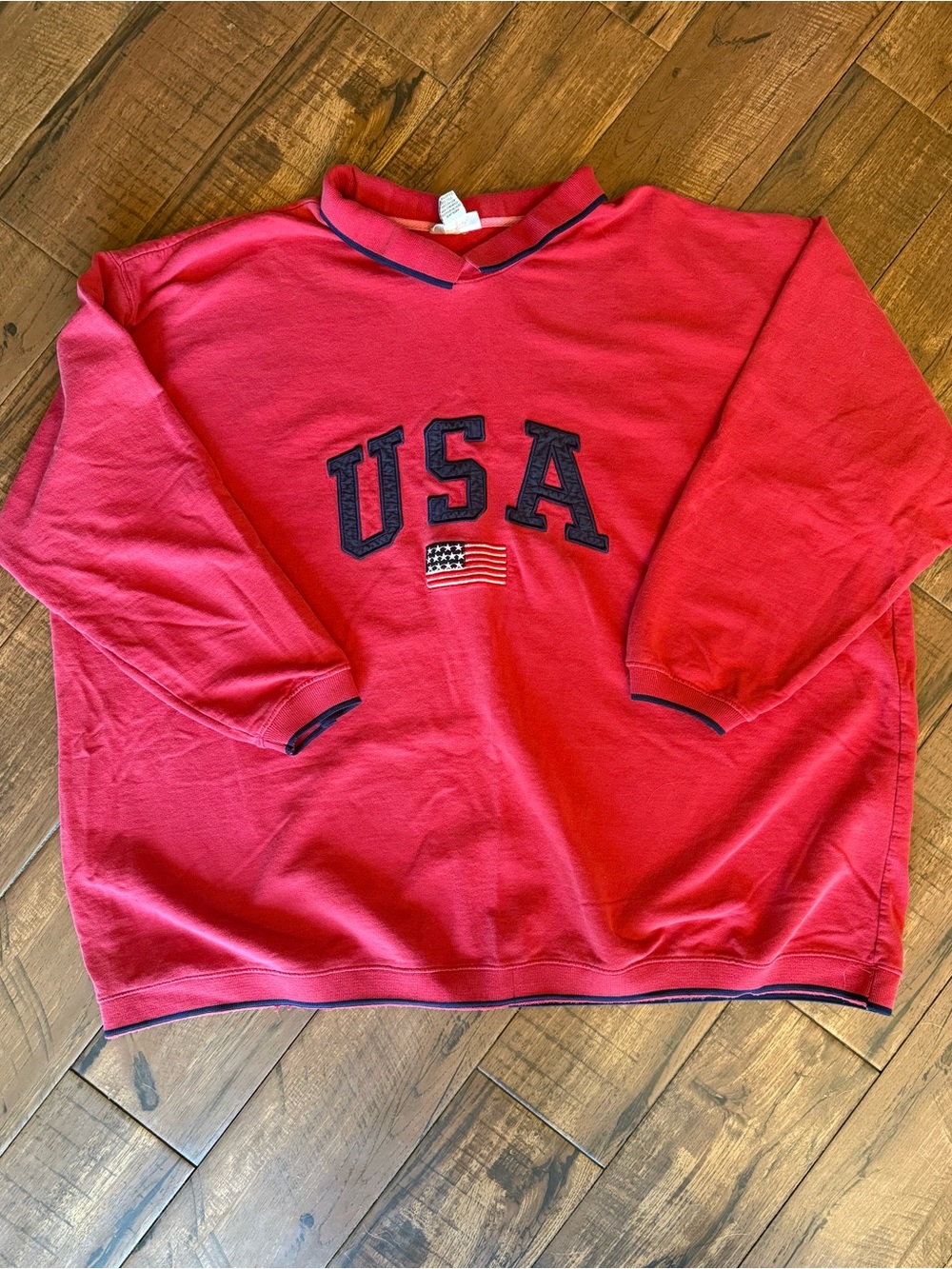 Vintage USA Appliqué Sweatshirt Red Embroidered Flag Oversized Americana Cotton